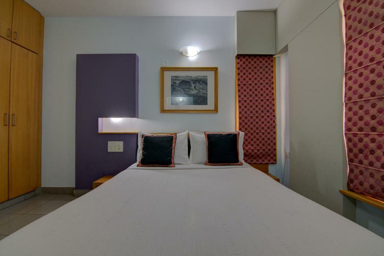 העיר בנגלור Tristar Serviced Apartments מראה חיצוני תמונה