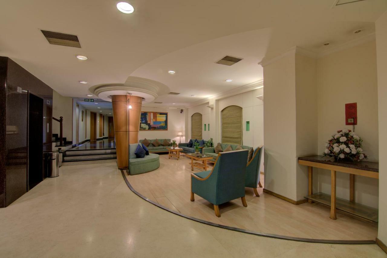 העיר בנגלור Tristar Serviced Apartments מראה חיצוני תמונה
